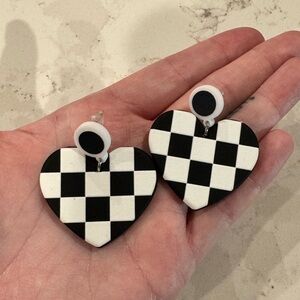 Black and White Checkered Heart Women’s‎ Earrings Valentines